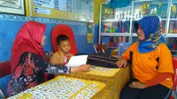 Cerita Haru Bocah Putus Sekolah yang Jadi Rajin Gara-Gara Sepeda