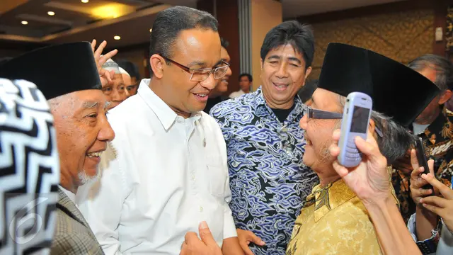 20170121-Anies-Berdialog-Dengan-Masyarakat-Minang-yang-Tinggal-di-Jakarta-AY