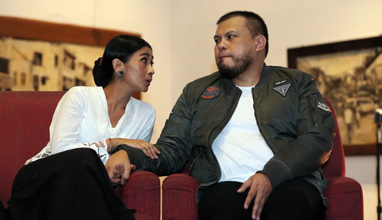 Film Pengabdi Setan besutan Joko Anwar ini akan kembali hadir dan ibu pun akan kembali gentayangan. Bukan di layar bioskop, para pecinta fil horror ini dapat kembali menyaksikannya di Iflix. (Deki Prayoga/Bintang.com)