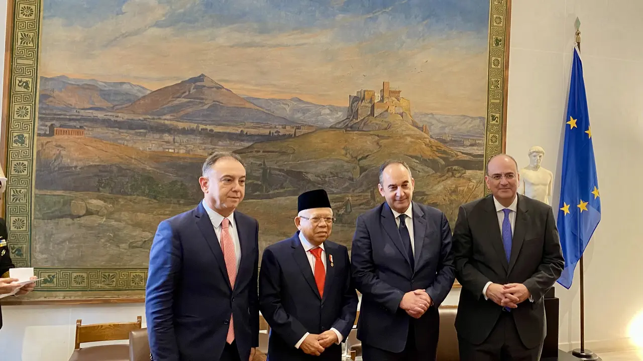 Wapres Ma'ruf Amin Gelar Pertemuan dengan Pemimpin Parlemen Yunani di Athena