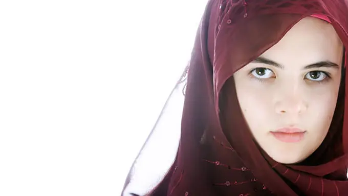 (c) shutterstock.com