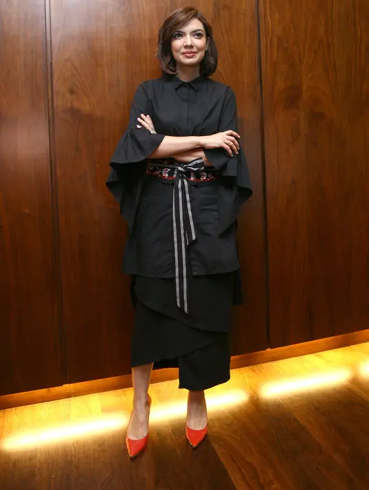 "Ada begitu banyak isu yang seharusnya diperhatikan, dan itu tugas wartawan untuk mengangkat isu yang penting dan tidak mengaburkan isu-isu tersebut dengan isu yang sebenarnya kurang baik," kata Najwa Shihab. (Nurwahyunan/Bintang.com)