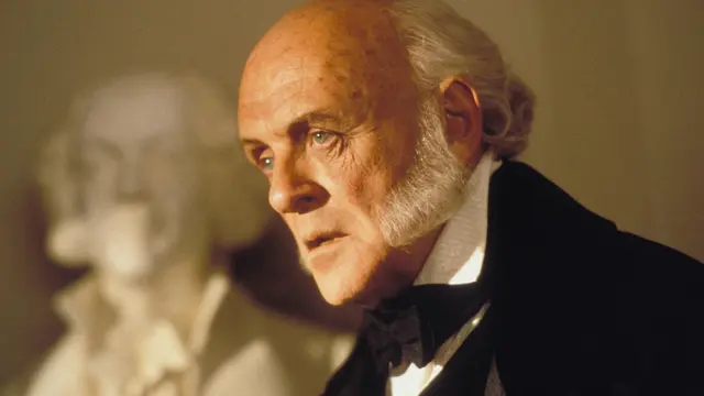 Anthony Hopkins dalam film Amistad. (Foto: Dok. DreamWorks Pictures/ IMDb)