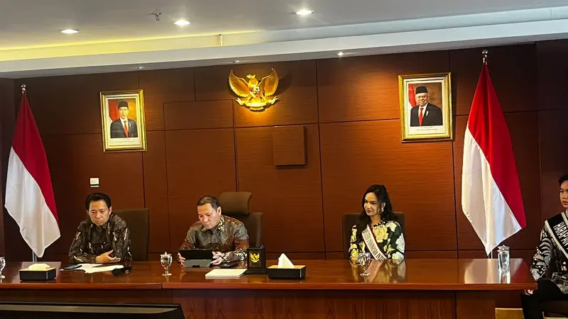 Deputi Bidang Koordinasi Infrastruktur dan Transportasi Kementerian Koordinator Bidang Kemaritiman dan Investasi, Rachmat Kaimuddin, dalam acara  Konferensi Pers Kesiapan Pelaksanaan ISF 2024 di Kemenko Marves, Jakarta, Kamis (29/8/2024).