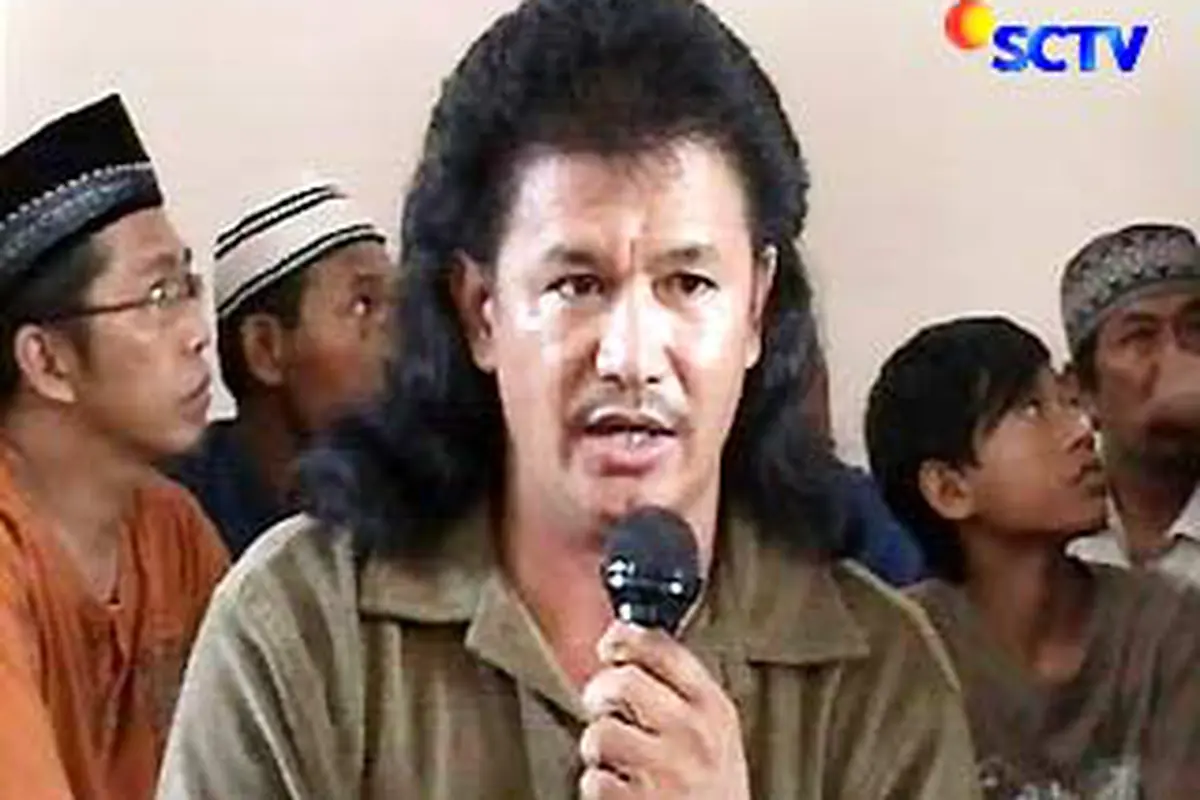 100104aaliran-sesat.jpg