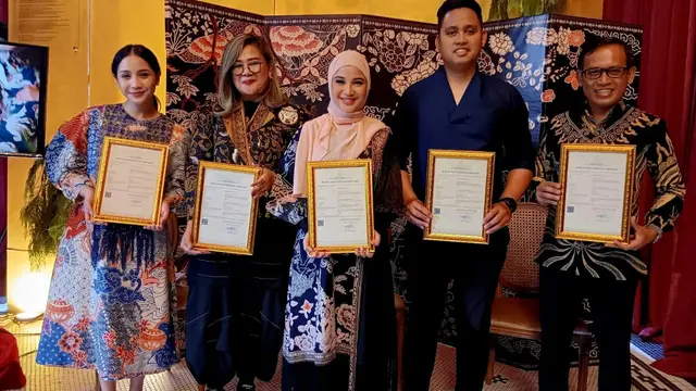 Chacha Frederica dan Dico Ganinduto