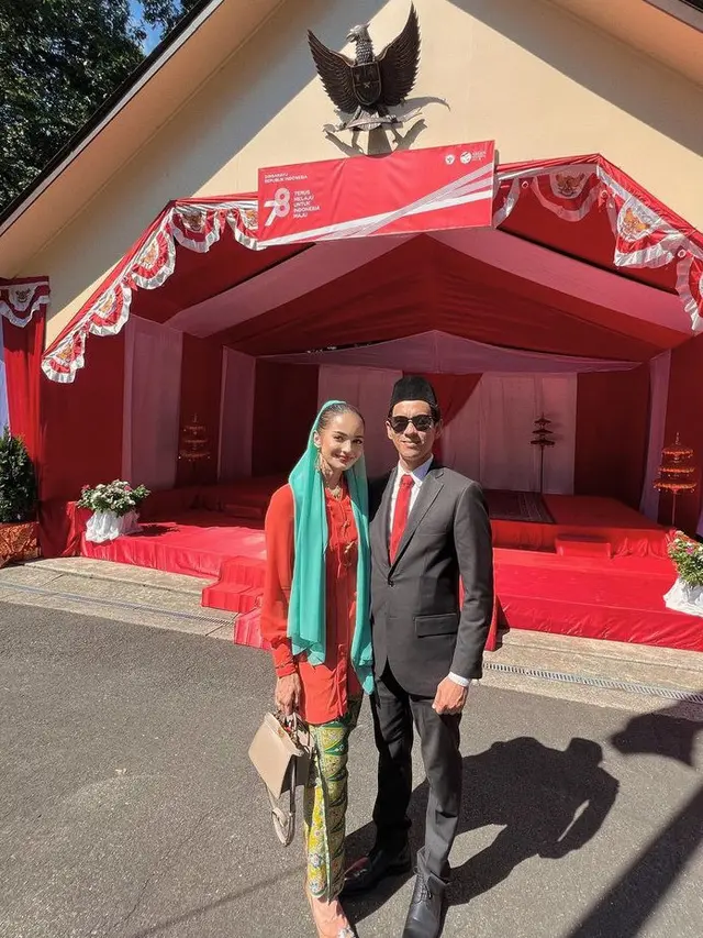 Enzy Storia Setelah Satu Tahun Jadi Istri Diplomat. [@enzystoria]