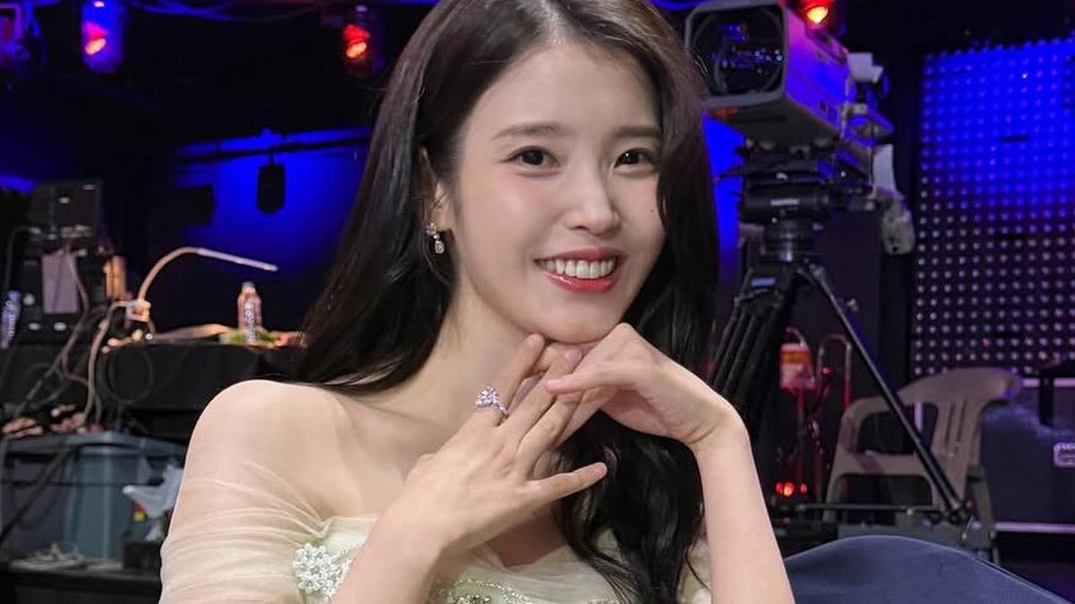 IU Isyaratkan World Tour Tahun Depan, Album Baru Masih jadi Prioritas