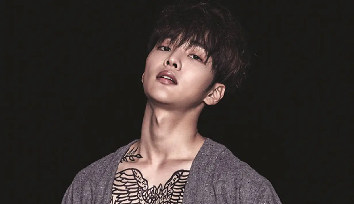 Saat ini, Kim Min Jae sedang sibuk promosi film terbarunya yang berjudul Love+Sling. Ia baru saja menyelesaikan drama terbarunya yang bertajuk Great Seducer. (Foto: Soompi.com)