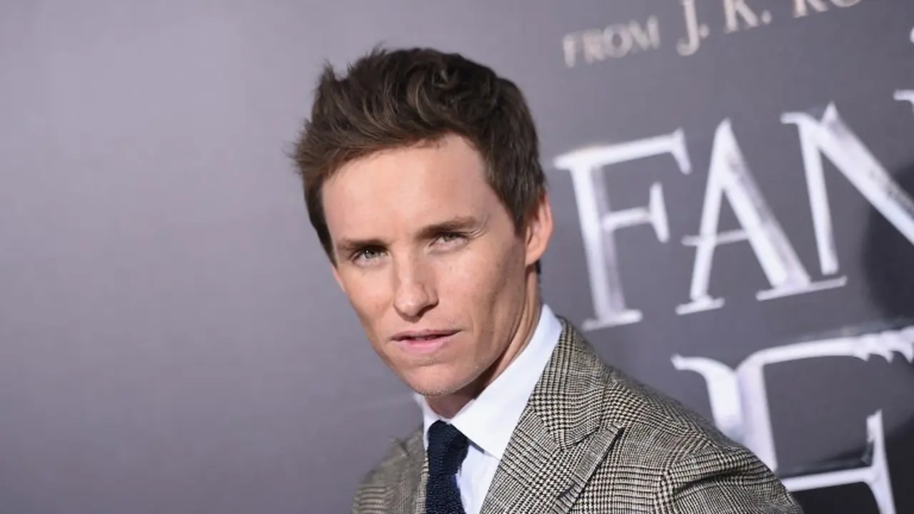 [Bintang] Eddie Redmayne