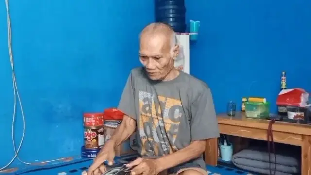 Ingat Boneng di Warkop DKI? Ini 5 Potret Terbaru Zainal Abidin Zetta yang Bikin Pangling