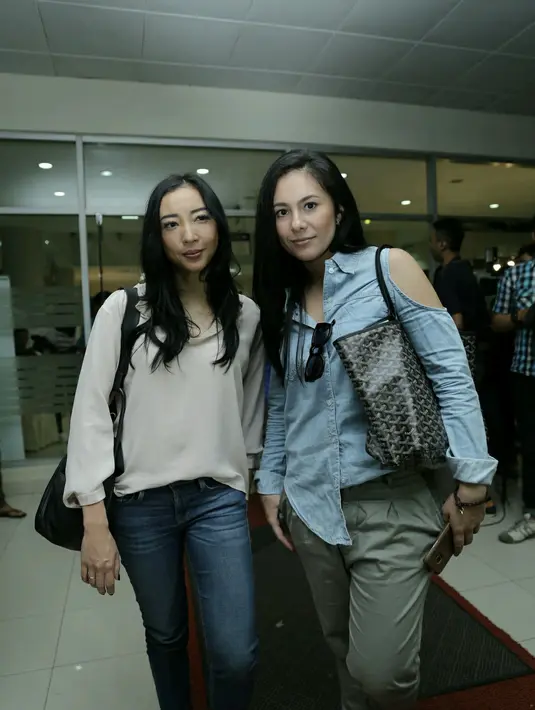 "Masalahnya kita nggak paham betul keadaan sebelumnya. Keadaan sekarang gimana. Tapi ngerespon," kata ibunda Shaloom Razade itu. (Galih W. Satria/Bintang.com)