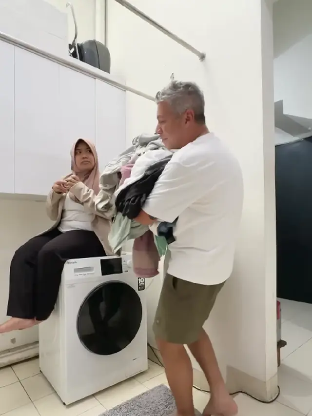Potret Dapur Rumah Gading Marten