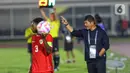 Di babak pertama, tim asuhan Indra Sjafri sempat kesulitan menembus pertahanan ketat dari Maladewa. (Liputan6.com/Angga Yuniar)