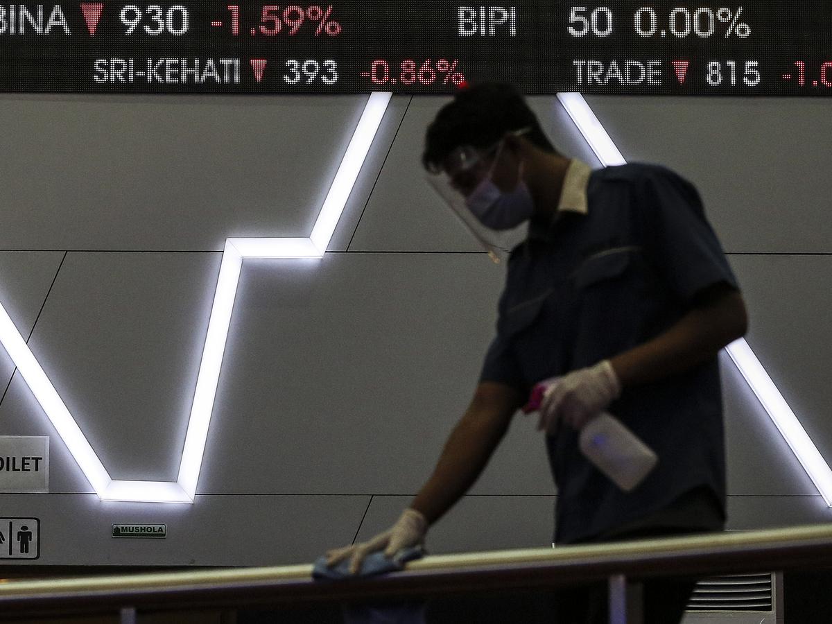 Daftar 45 Saham yang Masuk Indeks LQ45 Periode Februari ...