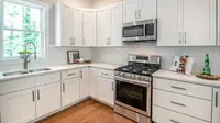 Kabinet ideal untuk dapur di rumah. (Pexels/Curtis Adams)