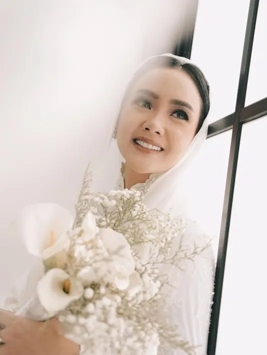 Ia baru saja memperkenalkan nama baru sebagai Cita Rahayu, sesuai nama aslinya. [Instagram @cita_citata]