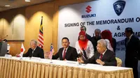 Suzuki menghentikan semua kegiatan produksi dan penjualan di Malaysia, menyusul perjanjian kerjasama dengan Proton. 