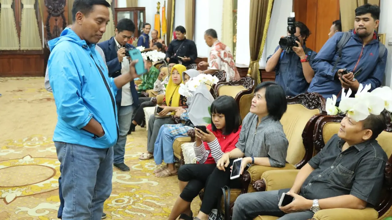 Orangtua Mahasiswa Unesa