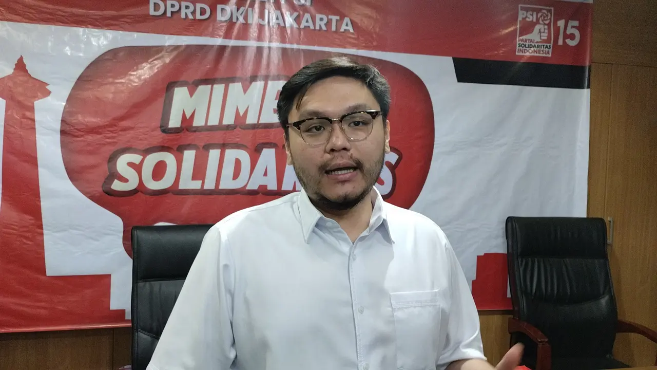 Anggota DPRD DKI Jakarta dari Fraksi PSI William A Sarana dalam diskusi Fraksi PSI DPRD DKI Jakarta bertajuk Mimbar Solidaritas, Selasa (20/6/2023).