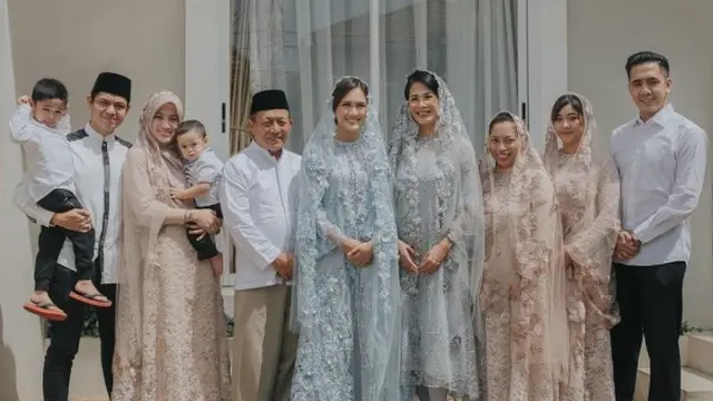5 Potret Kebersamaan Alyssa Soebandono dan Ibu yang Jarang Tersorot