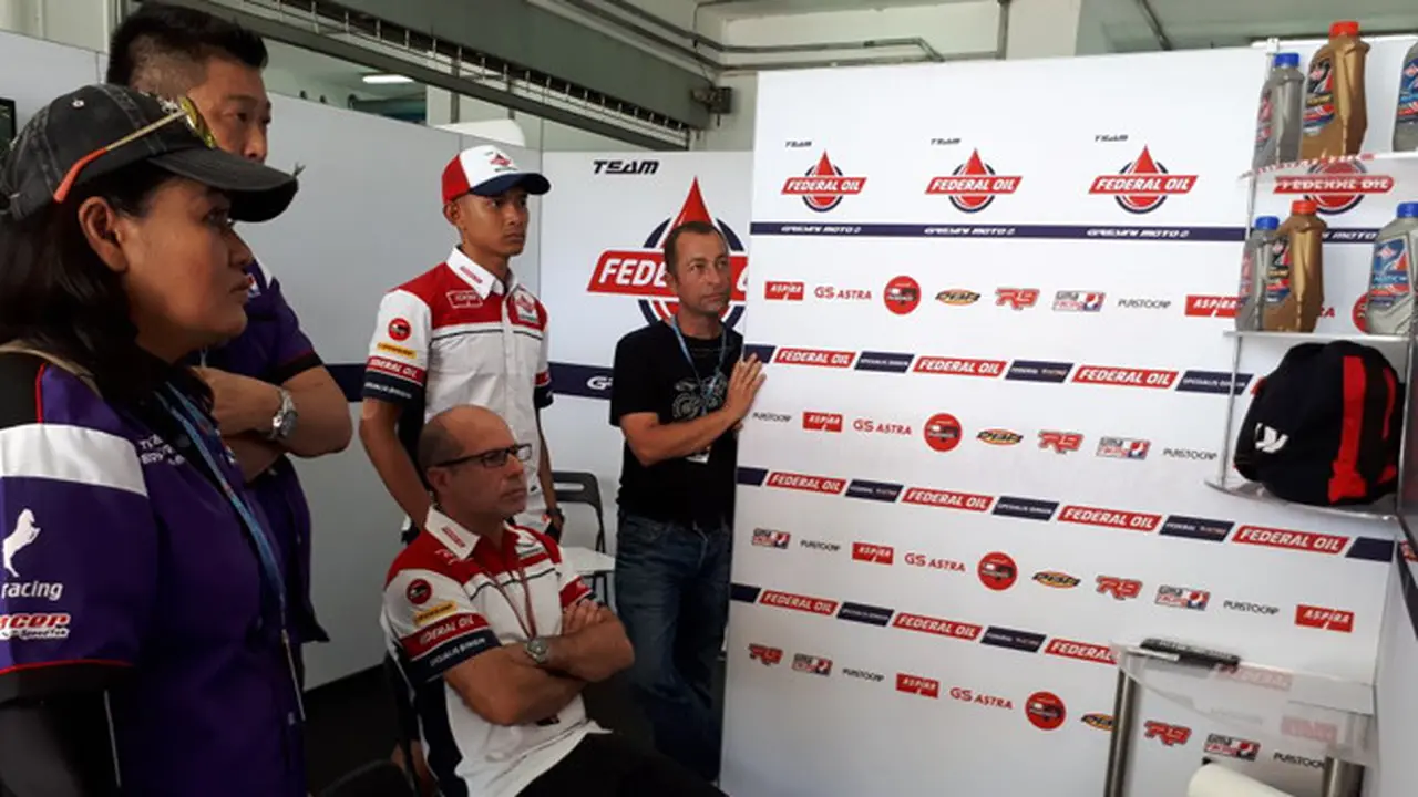 Paddock Federal Oil Gresini Moto2