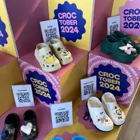 Crocs menyelenggarakan Croctober bagi para pecintanya. [Anisha/Fimela]