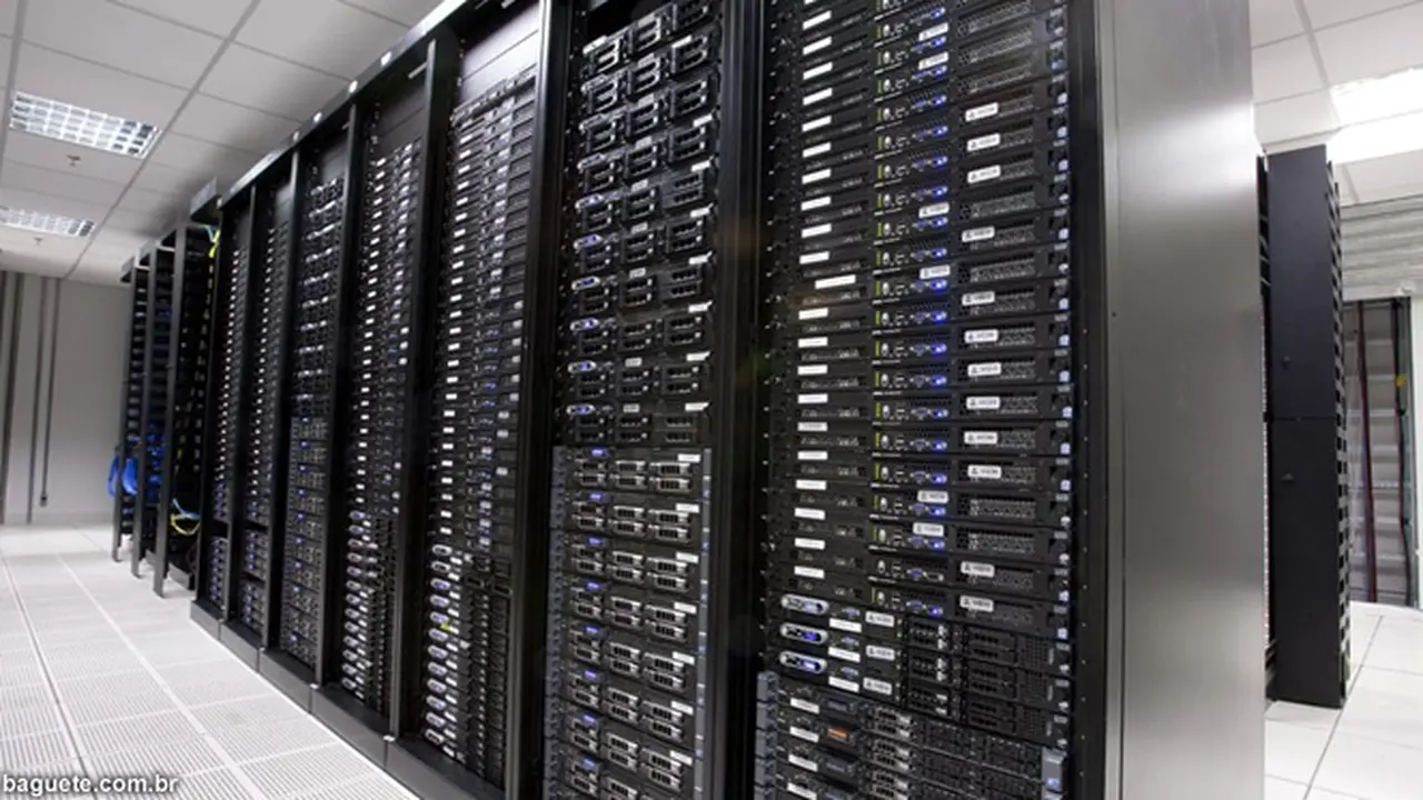 data-center-130708-b.jpg