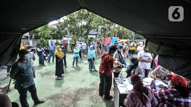 Antusias Warga Ikut Vaksinasi Keliling