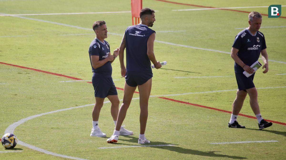 Vietnam Tambah 3 Pemain Brasil, John Herdman Justru Makin Antusias Sambut Piala AFF 2026