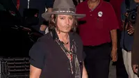 Johnny Depp Ditampar Pengawalnya Sendiri