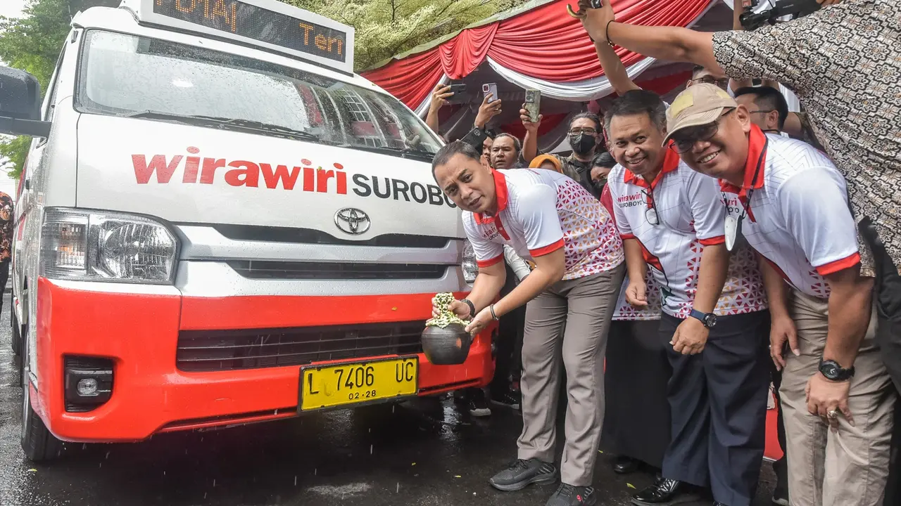 Dishub Kota Surabaya akan menambah rute angkutan publik Feeder Wirawiri pada akhir 2024. (Istimewa)