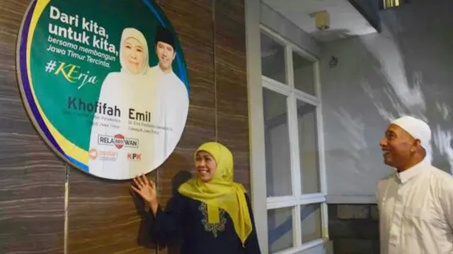 Pasangan bakal calon gubernur dan wakil gubernur Jawa Timur Khofifah Indar Parawansa-Emil Elestianto Dardak meluncurkan pasko pemenangan