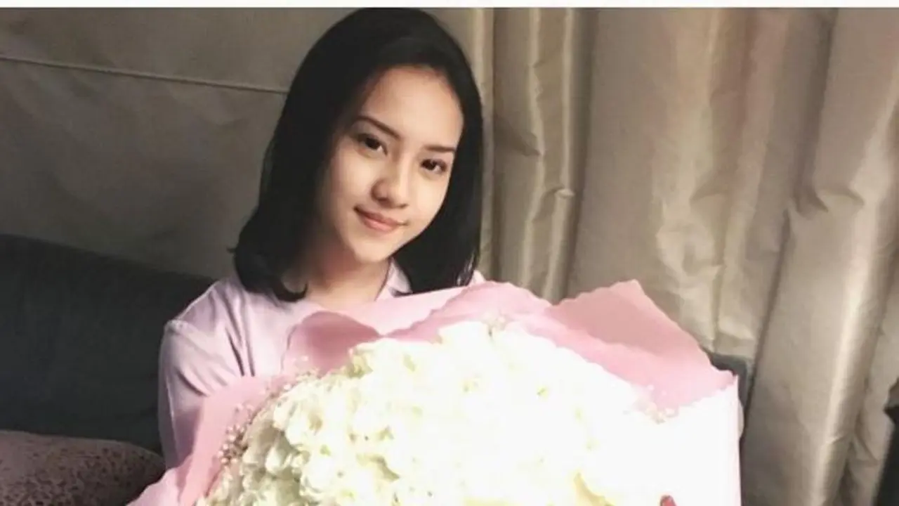 [Bintang] Anya Geraldine