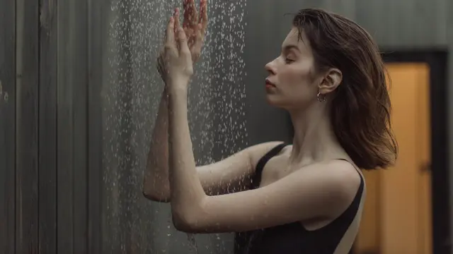 Tips Mengatasi Permasalahan Kulit Tubuh Chicken Skin 1