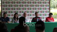 Konferensi Pers Pengumuman Tim Pelatih Nasional PBSI di Lobby Pelatnas Cipayung, (4/1/2017). (Bola.com/Nicklas Hanoatubun)