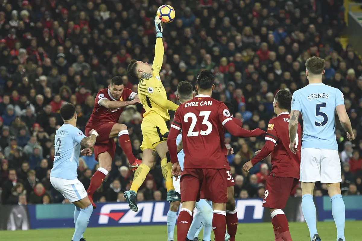 FOTO: Liverpool Berikan Manchester City Kekalahan Perdana