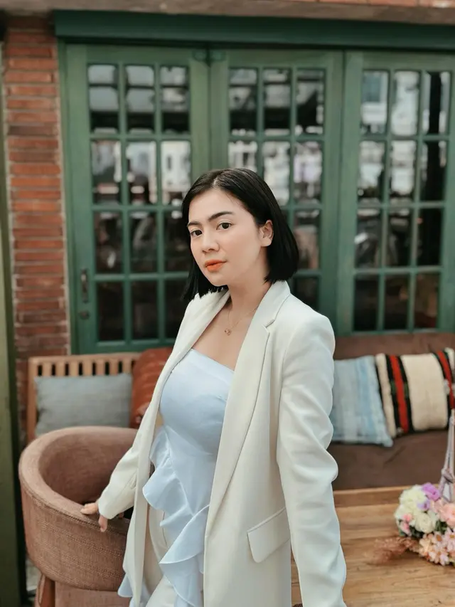 7 Potret Terbaru Felicya Angelista dengan Gaya Rambut Pendek, Disebut Mirip Polwan