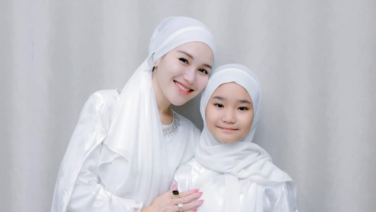 4 Model Dress Anak Islami, Bikin si Kecil Modis dan Makin Menggemaskan
