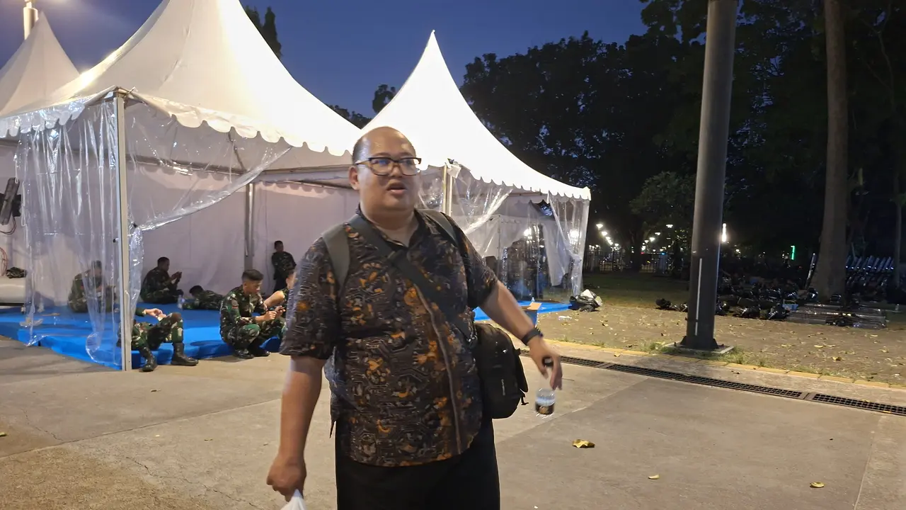Lutfhi (39) tamu hotel korban terdampak eksekusi