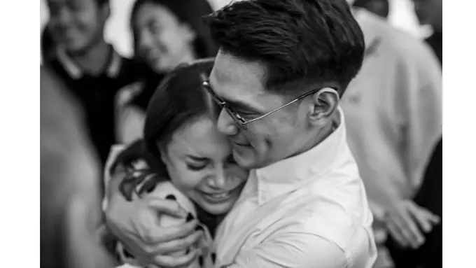 Beri Kejutan Ulang Tahun, Ini 7 Potret Kebersamaan Afgan dan Rossa