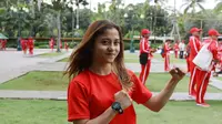 Maya, Atlet Karate DKI Jakarta. (Bola.com/Nicklas Hanoatubun)