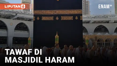 VIDEO: Jemaah Haji Lakukan Tawaf di Masjidil Haram