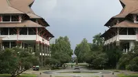 Kampus Institut Teknologi Bandung (ITB). (www.itb.ac.id)