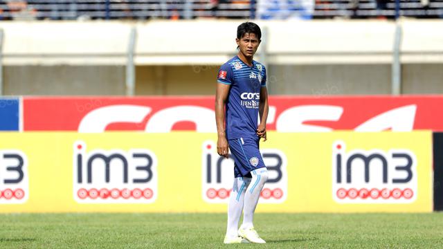 Alfarizi, Arema Cronus, Bola.com
