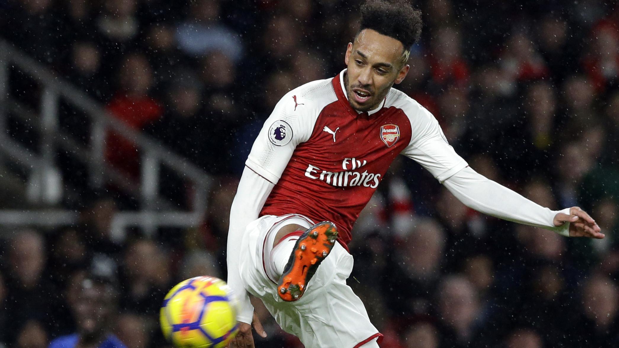 Pemain anyar Arsenal, Pierre-Emerick Aubameyang (AP/Alastair Grant)