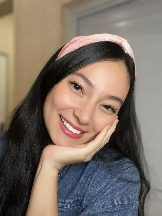 7 Potret Asmirandah Tanpa Makeup, Cantik Natural Meski Baru Bangun Tidur