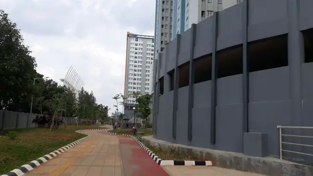 Komplek Wisma Atlet yang berlokasi di Kemayoran, Jakarta Utara. (Ilyas Istianur/Liputan6.com)