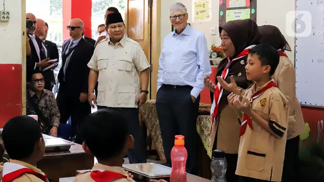 Momen Presiden Prabowo Ajak Bill Gates Tinjau Langsung Pelaksanaan Program Makan Bergizi Gratis