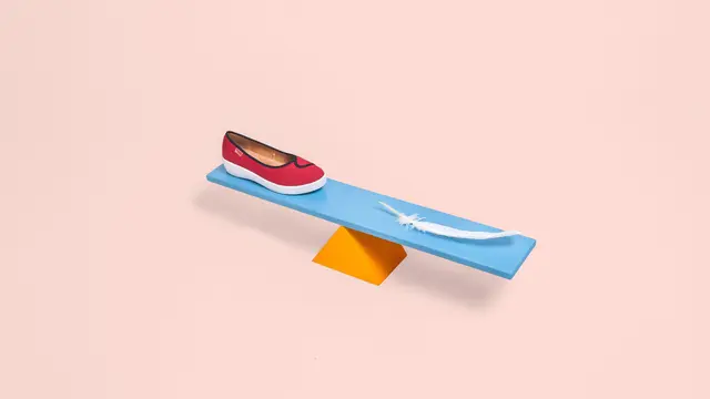 Sepatu Nyaman dan Stylish bagi Perempuan Aktif